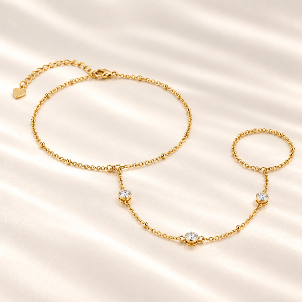 SOLVAZ Moissanite Hand Chain — Gold profile view
