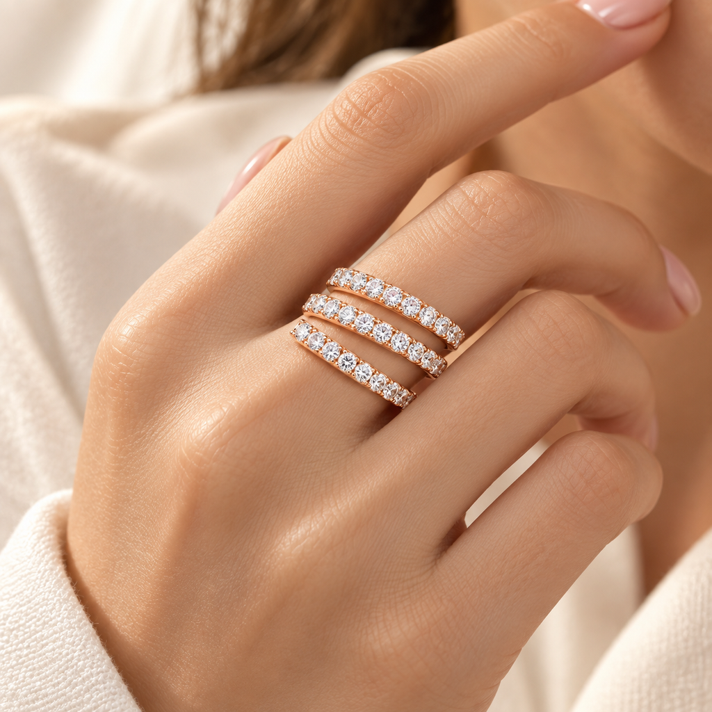 SOLVAZ Spiral Moissanite Ring — Rose Gold on hand